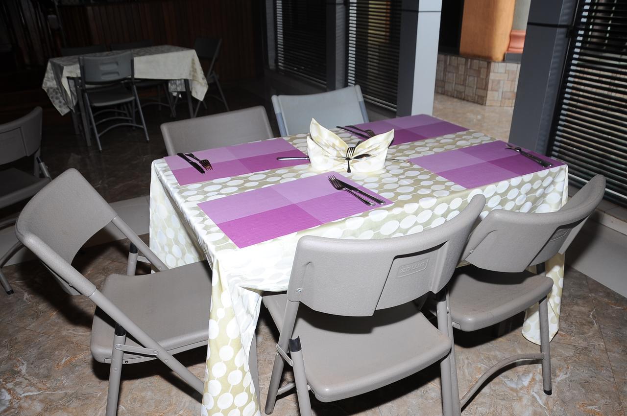 קיגאלי Modern Villa Hotel מראה חיצוני תמונה